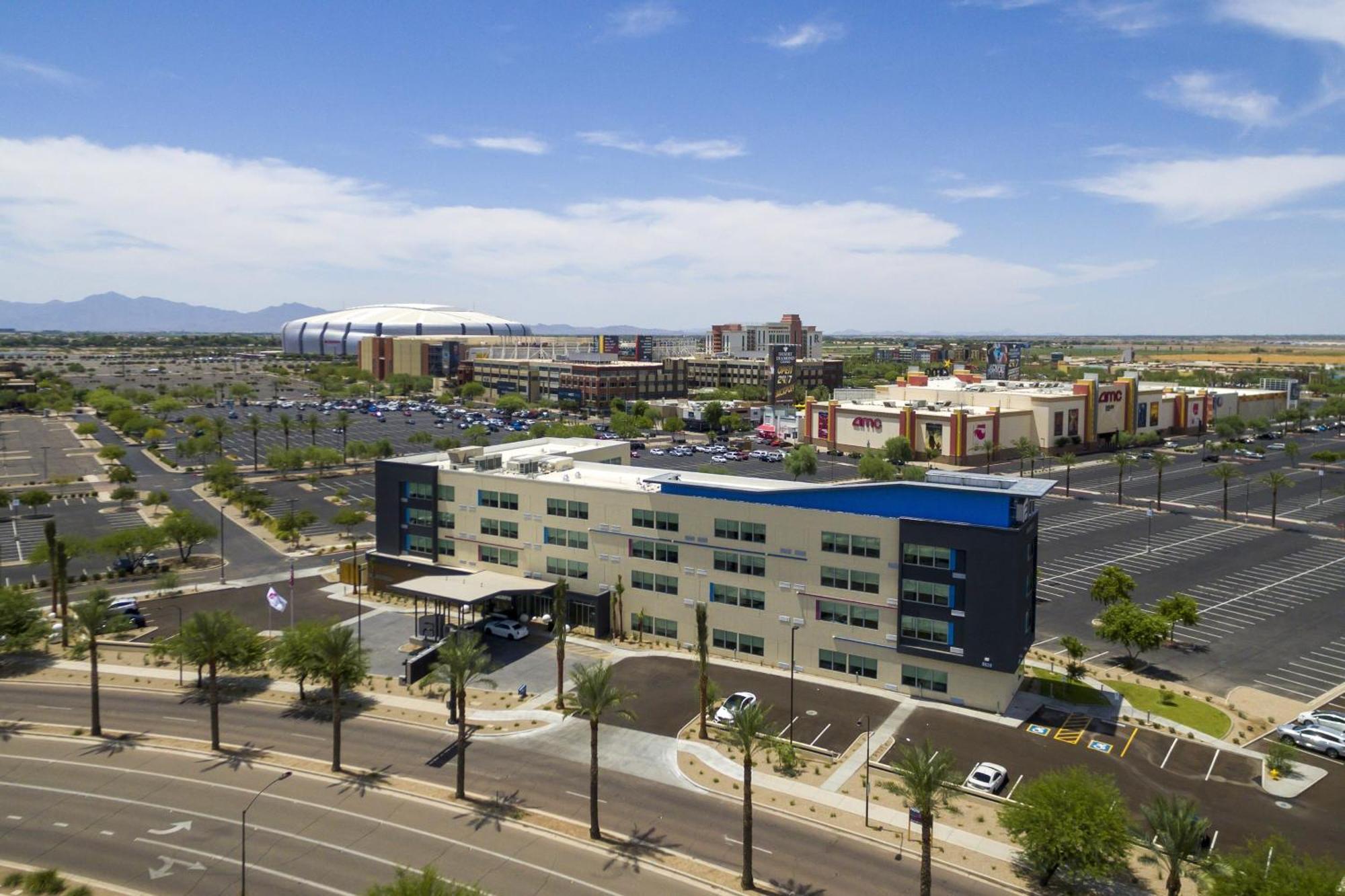 Hotel Aloft Glendale At Westgate Exterior foto